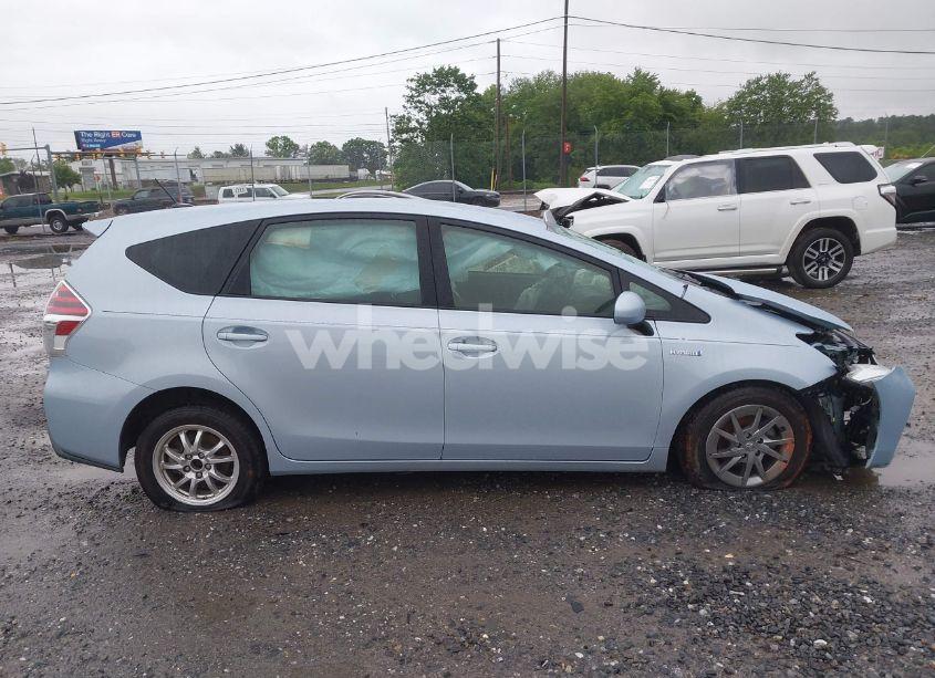 Photo 14 of 2016 Toyota Prius V FIVE/FOUR/THREE/TWO (VIN JTDZN3EUXGJ053220)