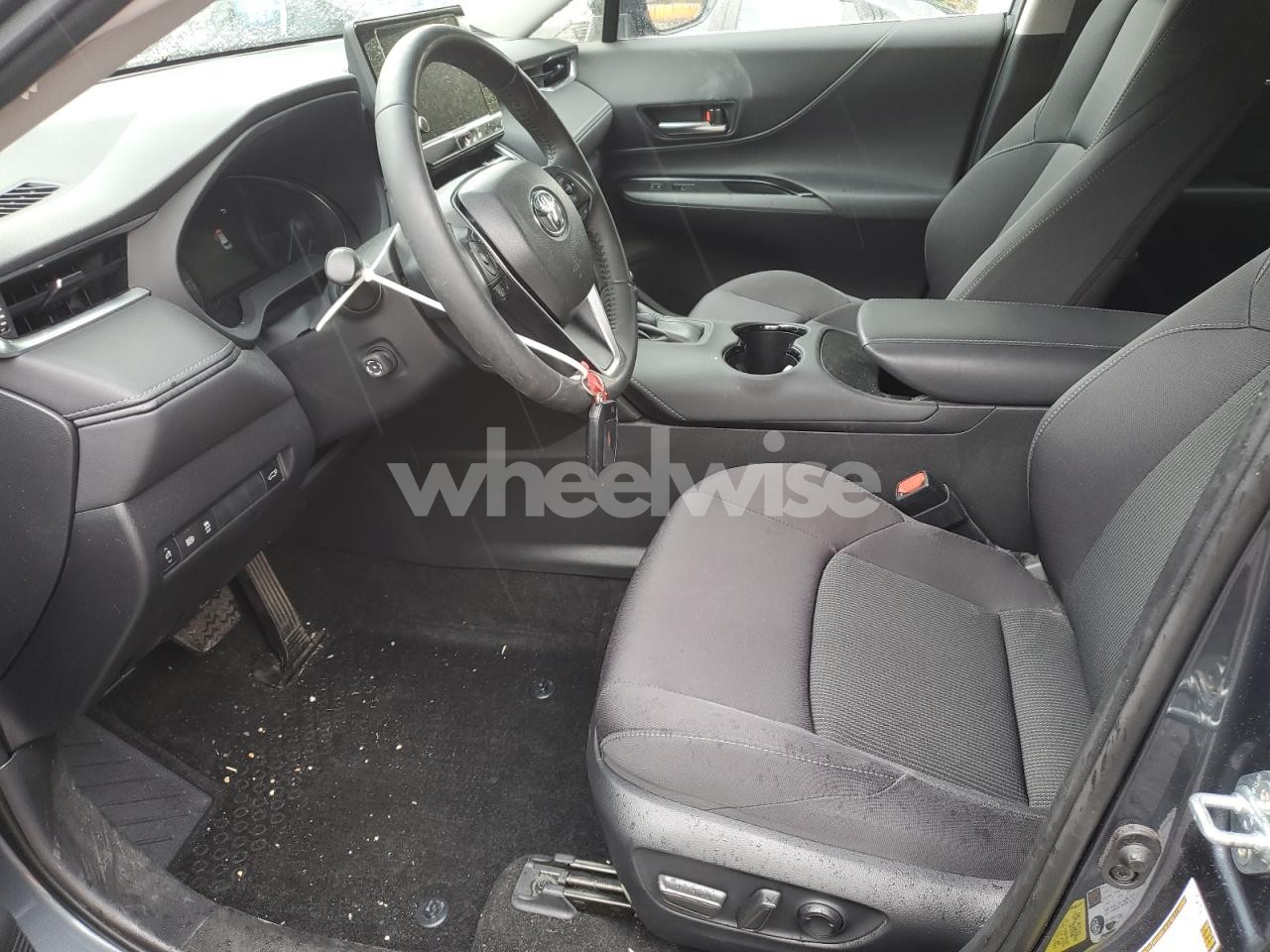 Photo 7 of 2024 TOYOTA VENZA LE (VIN JTEAAAAH0RJ156585)