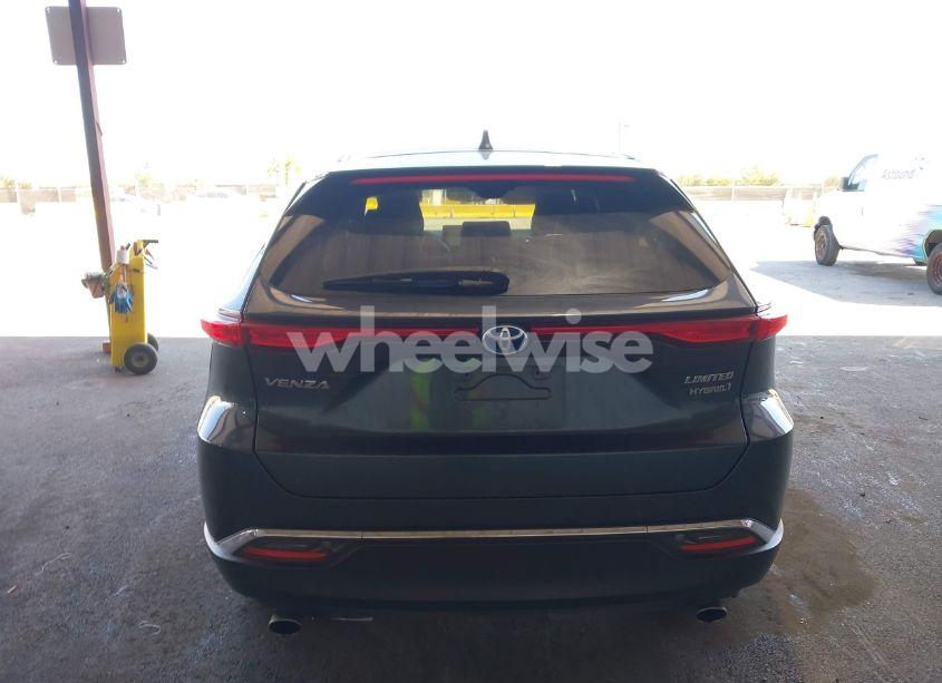 Photo 16 of 2021 Toyota Venza LIMITED (VIN JTEAAAAH1MJ009507)