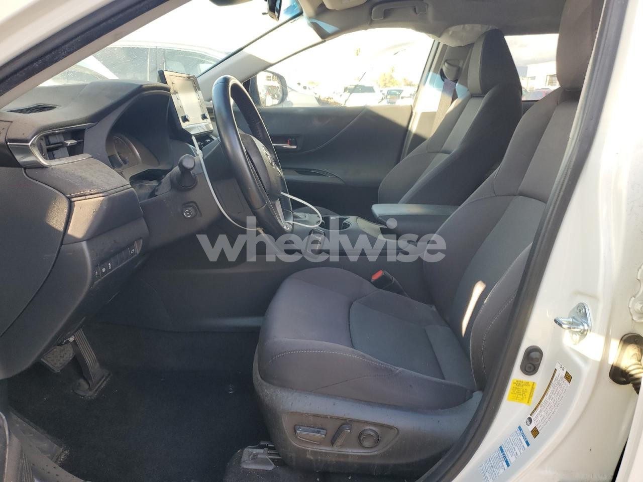 Photo 7 of 2021 TOYOTA VENZA LE (VIN JTEAAAAH1MJ027652)