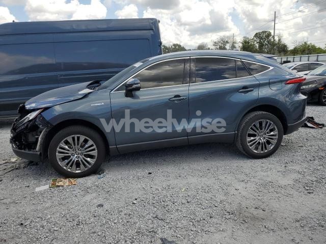 Photo 14 of 2021 TOYOTA VENZA LE (VIN JTEAAAAH2MJ047828)