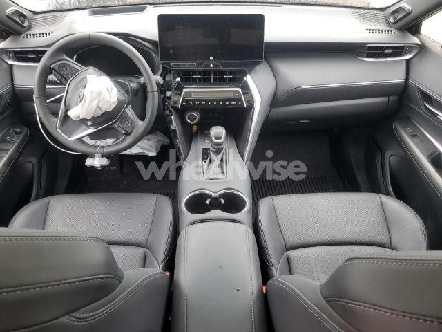 2024 TOYOTA VENZA LE (VIN JTEAAAAH2RJ182833) main photo
