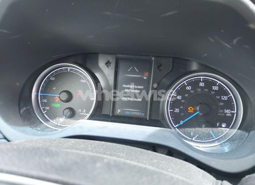 Photo 7 of 2021 Toyota Venza LE (VIN JTEAAAAH3MJ013817)