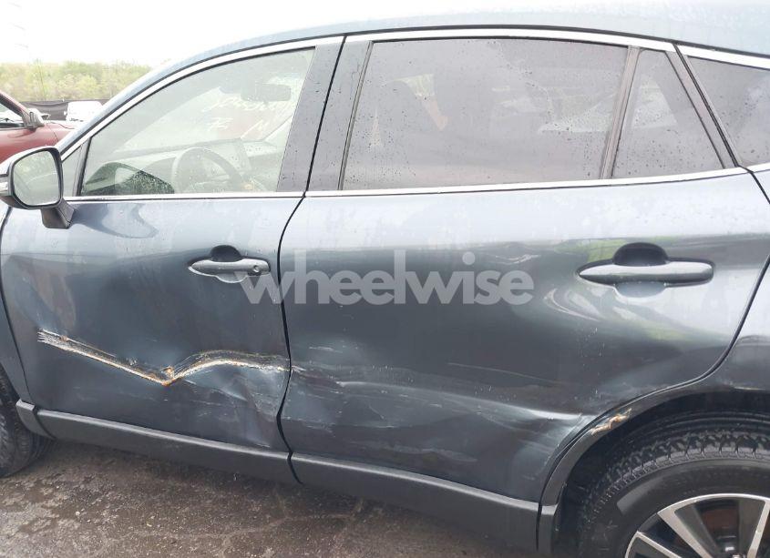 Photo 15 of 2021 Toyota Venza LE (VIN JTEAAAAH3MJ025031)