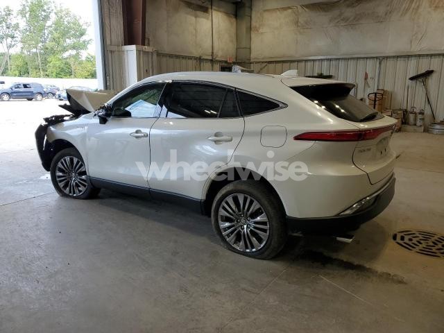 Photo 4 of 2021 TOYOTA VENZA LE (VIN JTEAAAAH3MJ075346)