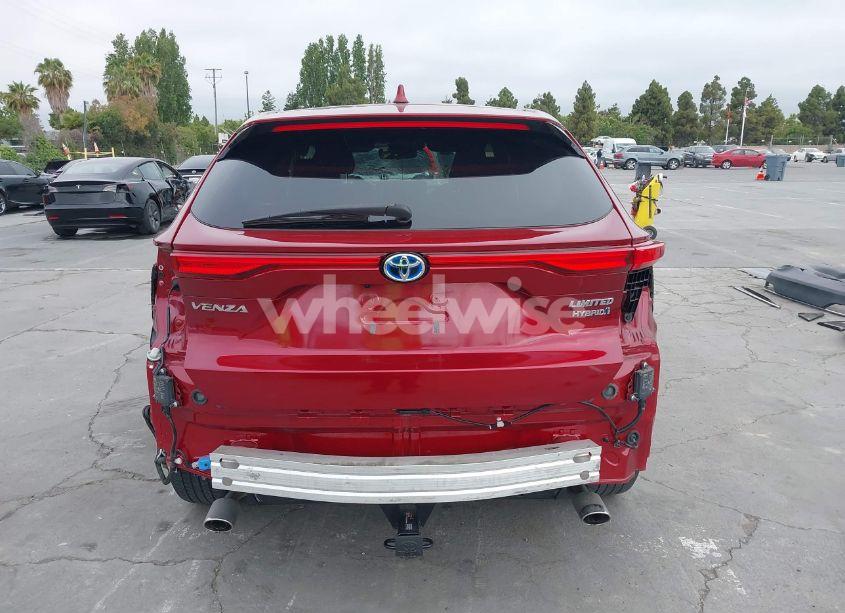 Photo 17 of 2021 Toyota Venza LIMITED (VIN JTEAAAAH4MJ015060)