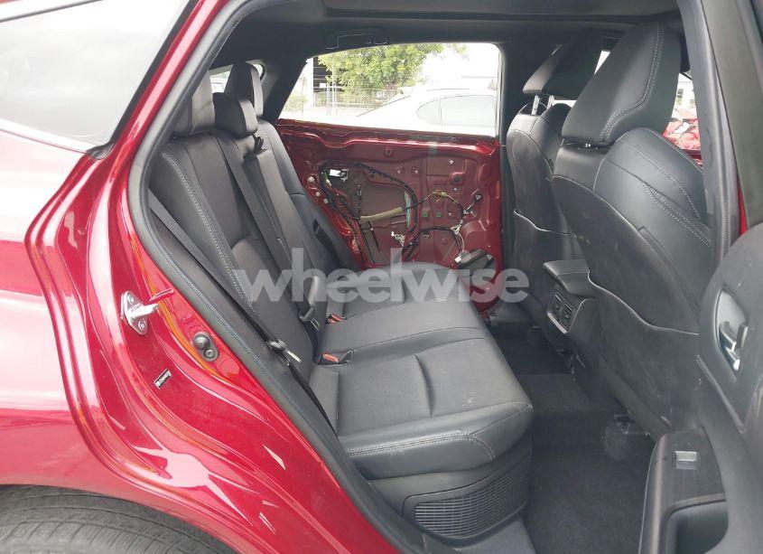 Photo 8 of 2021 Toyota Venza LIMITED (VIN JTEAAAAH4MJ015060)