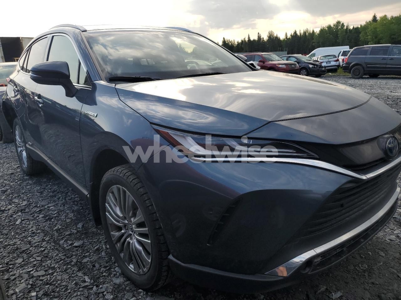 Photo 4 of 2021 TOYOTA VENZA LE (VIN JTEAAAAH4MJ040461)