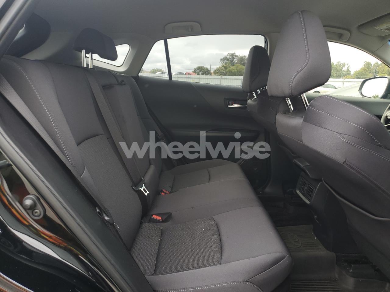 Photo 11 of 2021 TOYOTA VENZA LE (VIN JTEAAAAH4MJ083858)