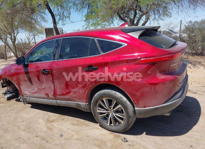 Photo 15 of 2021 Toyota Venza LE (VIN JTEAAAAH5MJ070861)