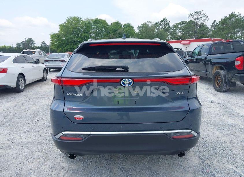 Photo 16 of 2024 Toyota Venza XLE (VIN JTEAAAAH5RJ169770)