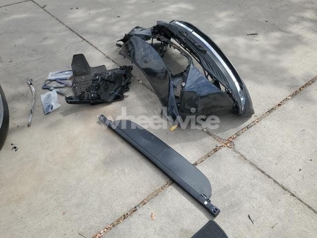 Photo 9 of 2021 TOYOTA VENZA LE (VIN JTEAAAAH6MJ070383)