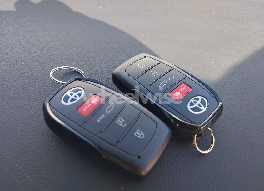 Photo 11 of 2024 Toyota Venza NIGHTSHADE EDITION (VIN JTEAAAAH6RJ168269)