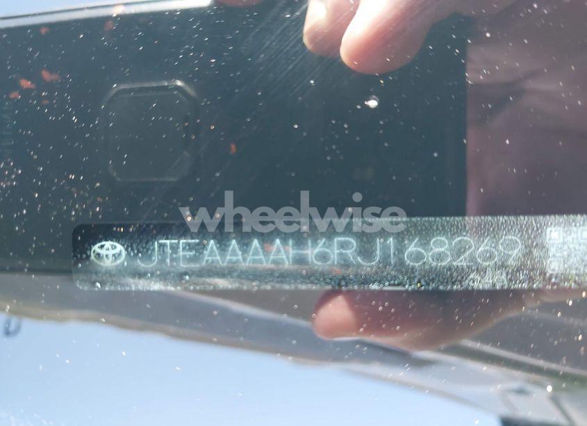 Photo 9 of 2024 Toyota Venza NIGHTSHADE EDITION (VIN JTEAAAAH6RJ168269)