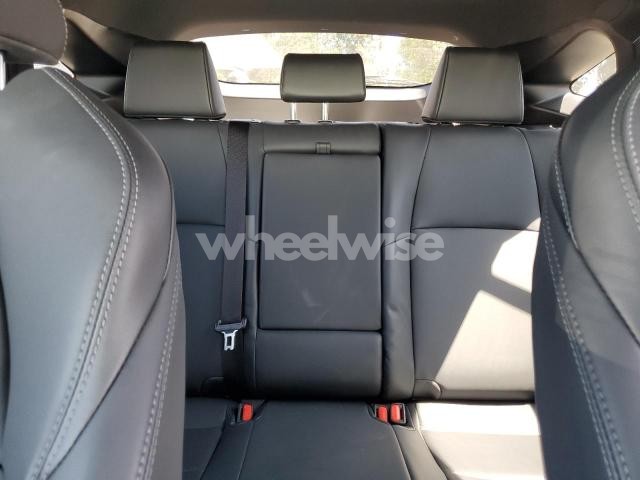 Photo 2 of 2024 TOYOTA VENZA LE (VIN JTEAAAAH6RJ175299)
