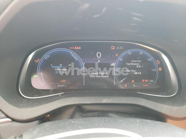 2024 TOYOTA VENZA LE (VIN JTEAAAAH6RJ184987) main photo