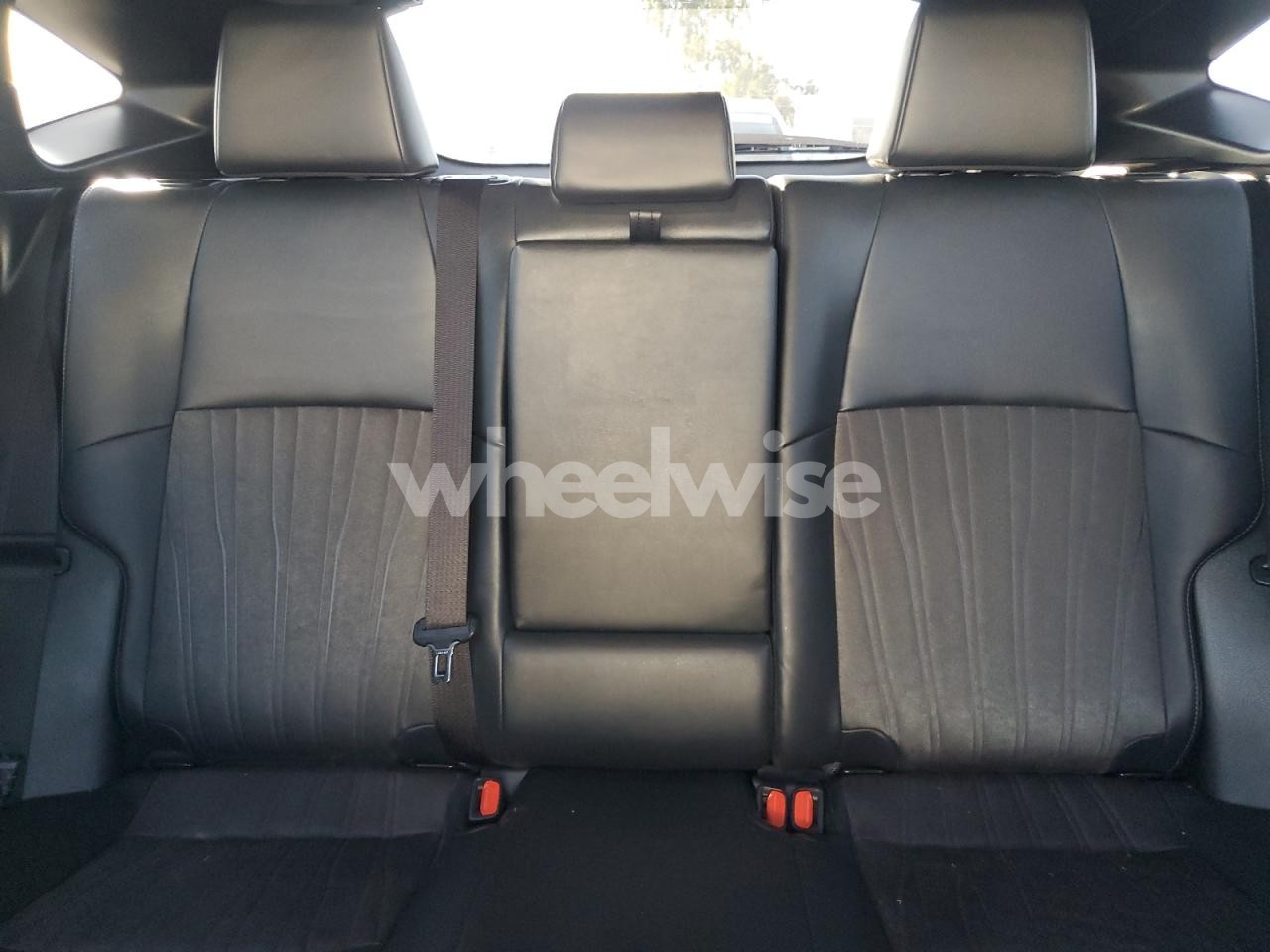 Photo 10 of 2021 TOYOTA VENZA LE (VIN JTEAAAAH8MJ013716)
