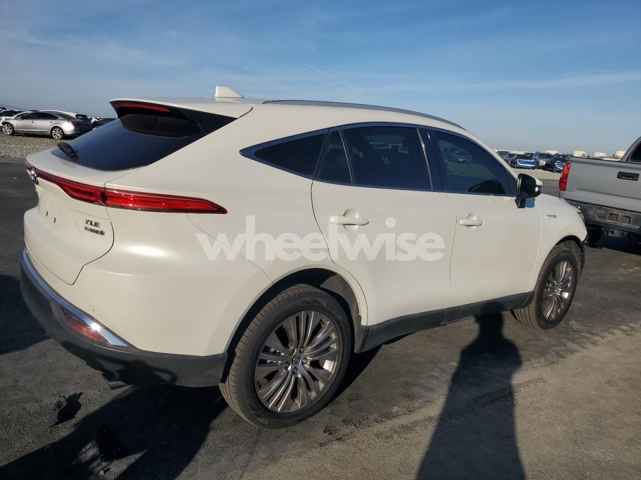 Photo 3 of 2021 TOYOTA VENZA LE (VIN JTEAAAAH8MJ013716)