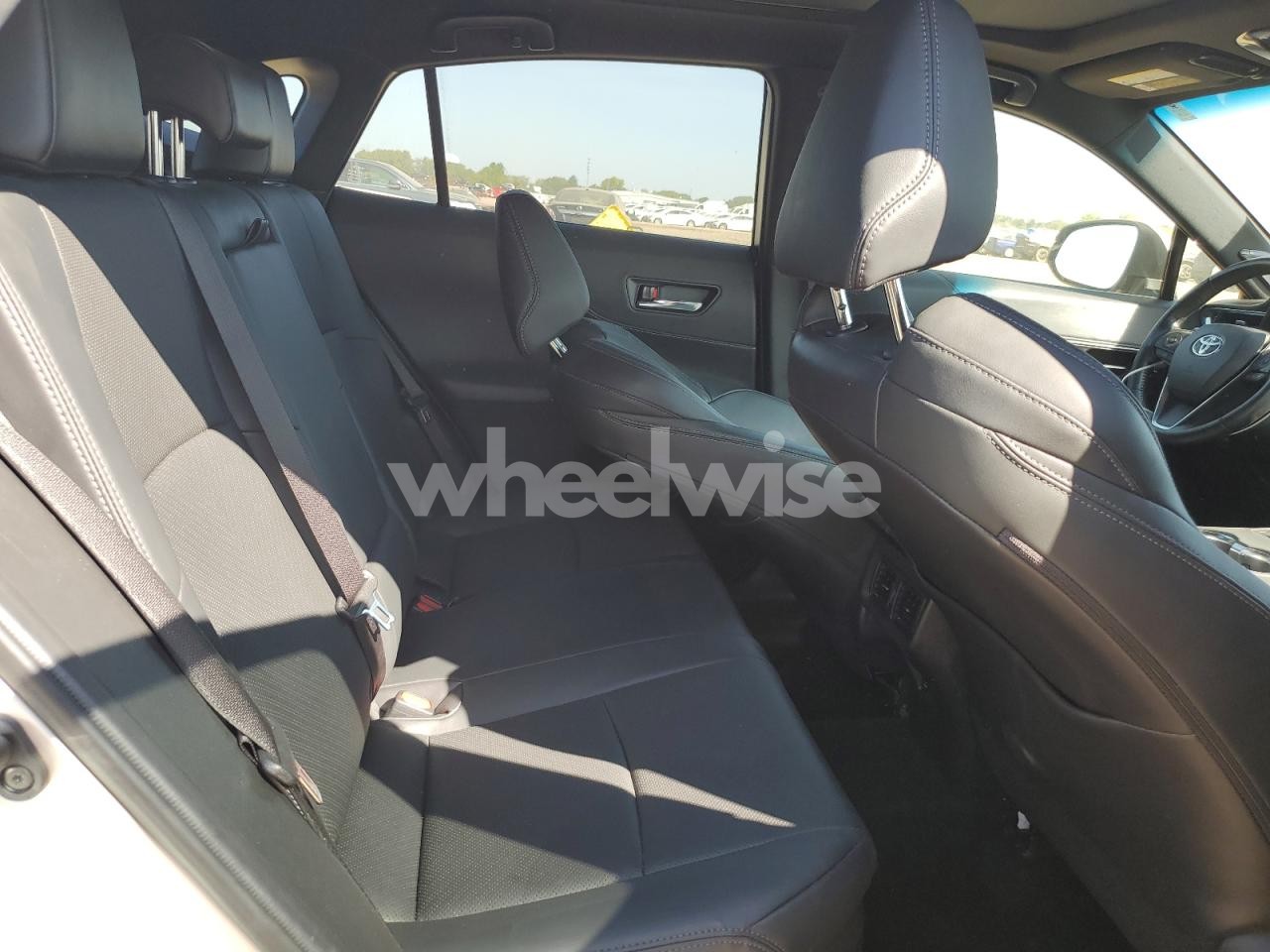 Photo 10 of 2021 TOYOTA VENZA LE (VIN JTEAAAAH8MJ086200)