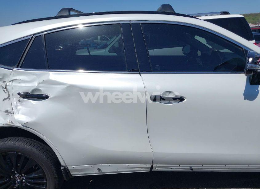 Photo 14 of 2024 Toyota Venza NIGHTSHADE EDITION (VIN JTEAAAAH8RJ162053)