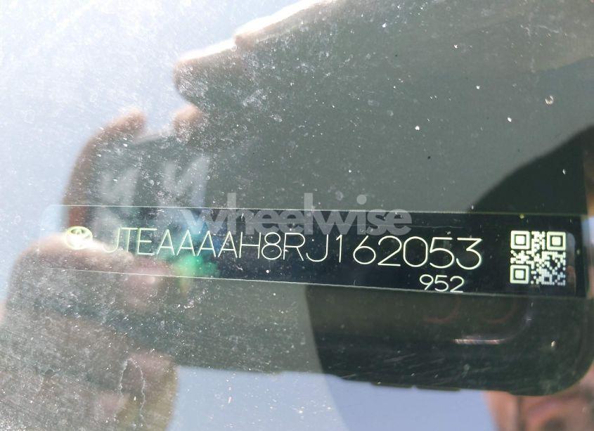 Photo 9 of 2024 Toyota Venza NIGHTSHADE EDITION (VIN JTEAAAAH8RJ162053)