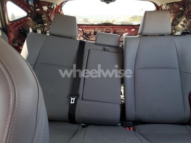 2024 TOYOTA VENZA LE (VIN JTEAAAAH8RJ186661) main photo