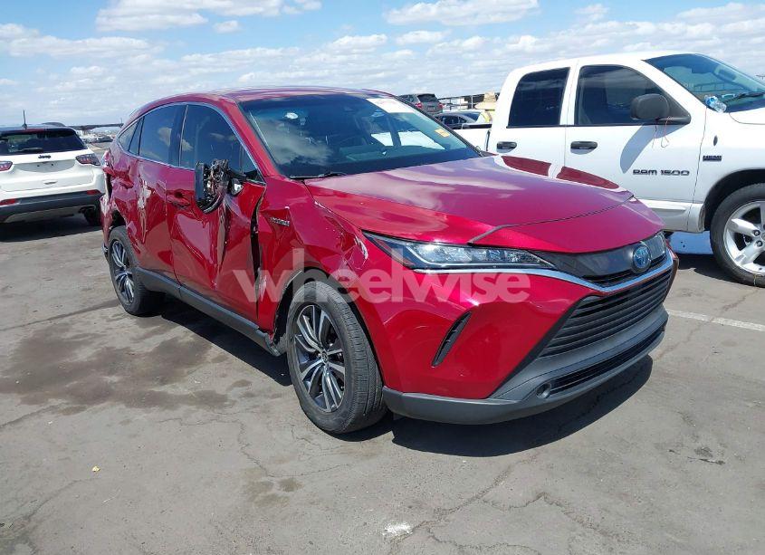 2021 Toyota Venza LE (VIN JTEAAAAH9MJ035272) main photo
