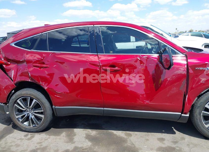 Photo 12 of 2021 Toyota Venza LE (VIN JTEAAAAH9MJ035272)