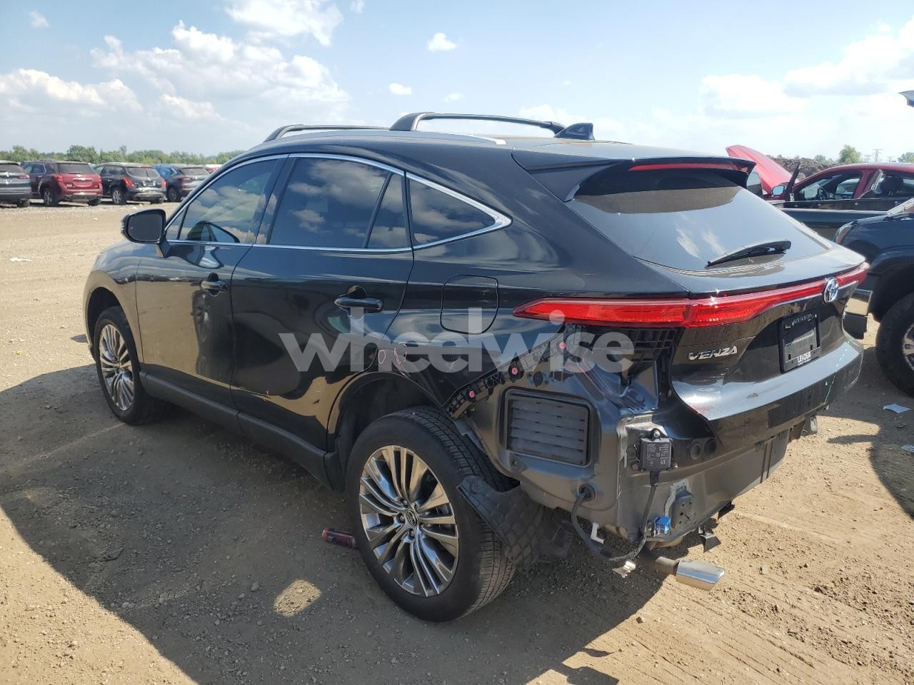Photo 2 of 2022 TOYOTA VENZA LE (VIN JTEAAAAH9NJ106973)
