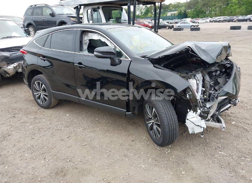 2024 Toyota Venza LE (VIN JTEAAAAH9RJ192002) main photo