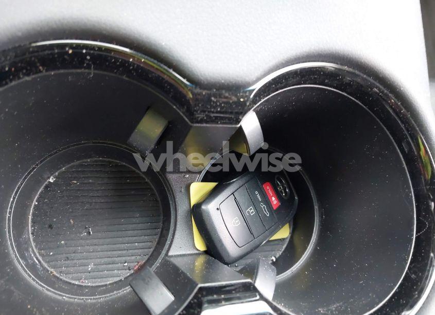 Photo 11 of 2024 Toyota Venza LE (VIN JTEAAAAH9RJ192002)