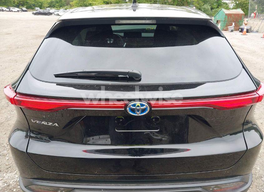 Photo 16 of 2024 Toyota Venza LE (VIN JTEAAAAH9RJ192002)