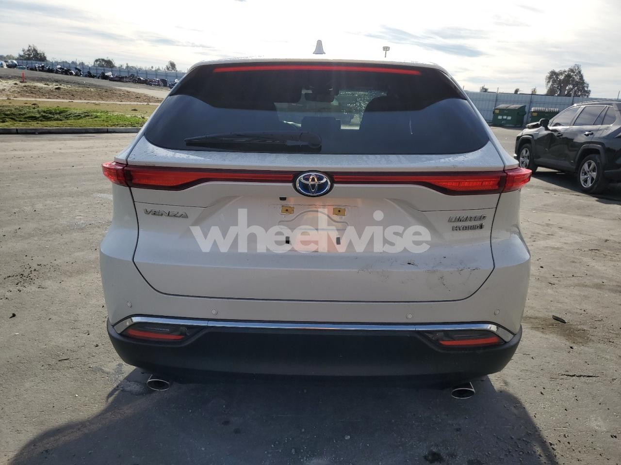 Photo 6 of 2021 TOYOTA VENZA LE (VIN JTEAAAAHXMJ085548)