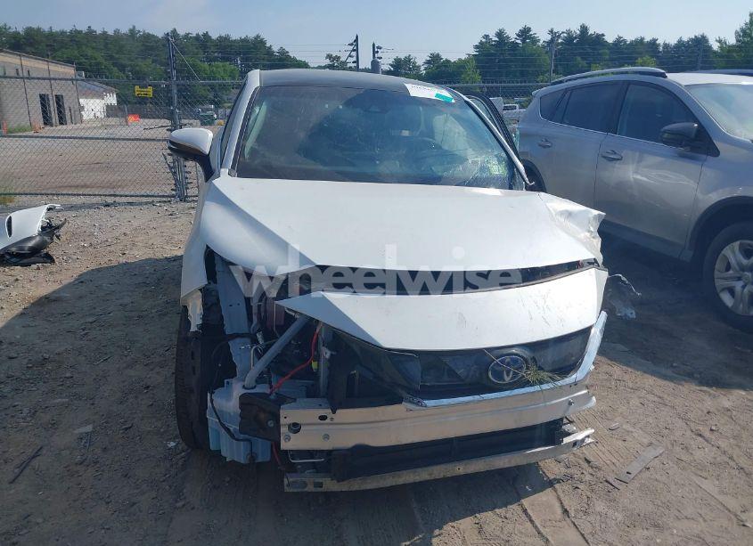 Photo 13 of 2024 Toyota Venza LIMITED (VIN JTEAAAAHXRJ153581)