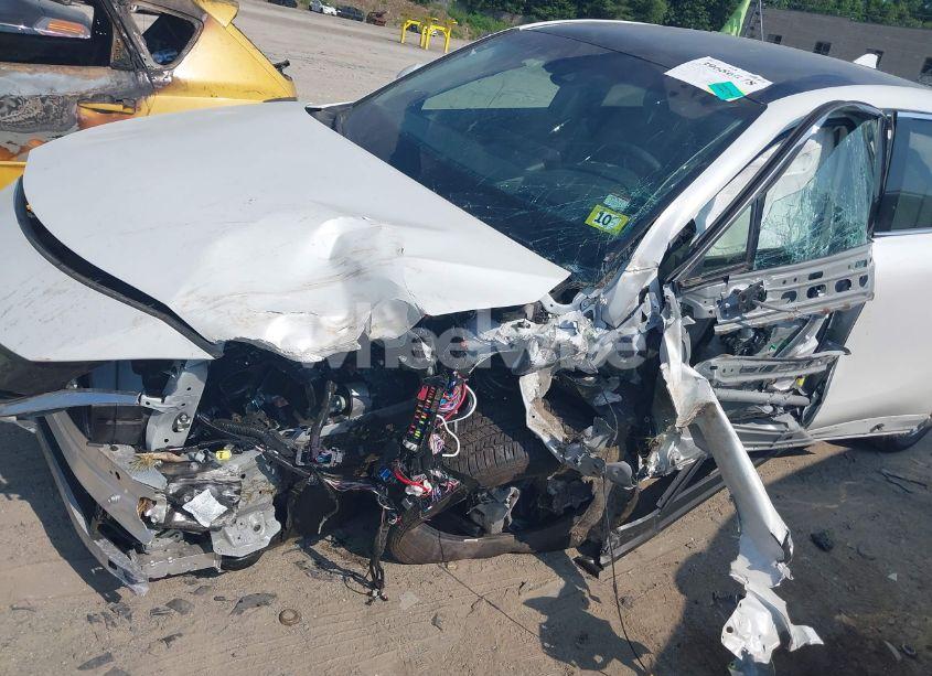 Photo 6 of 2024 Toyota Venza LIMITED (VIN JTEAAAAHXRJ153581)