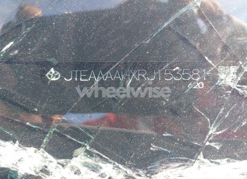 Photo 9 of 2024 Toyota Venza LIMITED (VIN JTEAAAAHXRJ153581)