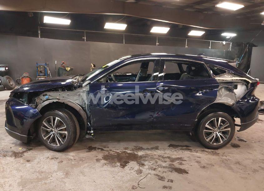 Photo 15 of 2024 Toyota Venza LE (VIN JTEAAAAHXRJ158019)