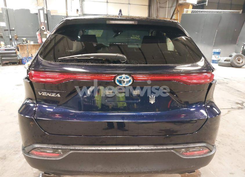 Photo 17 of 2024 Toyota Venza LE (VIN JTEAAAAHXRJ158019)