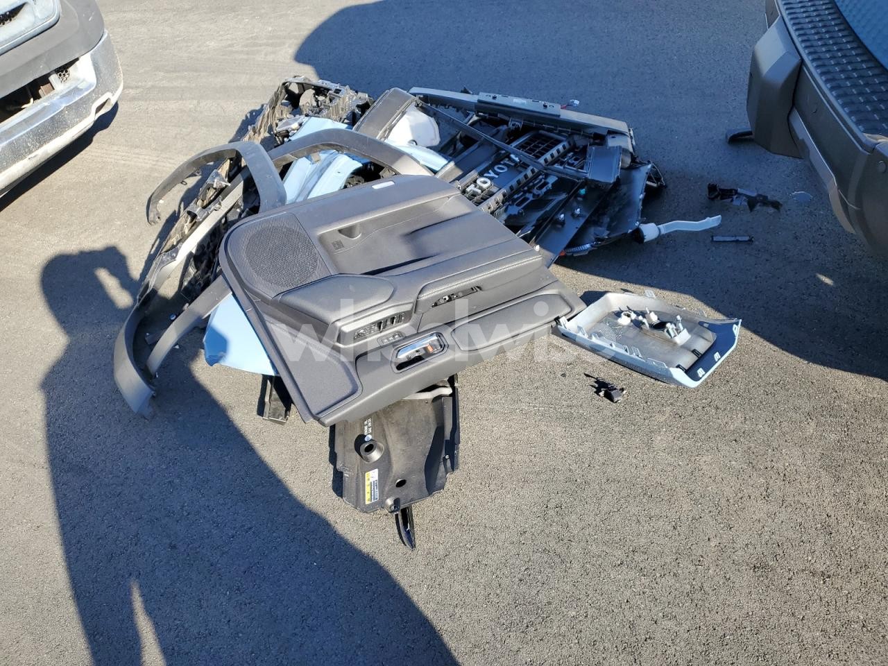 Photo 13 of 2025 TOYOTA LAND CRUISER BASE (VIN JTEABFAJ2SK038986)