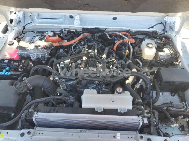 Photo 3 of 2025 TOYOTA LAND CRUISER BASE (VIN JTEABFAJ5SK022913)