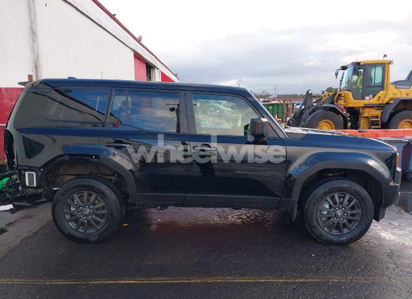 Photo 14 of 2024 Toyota Land CRUISER (VIN JTEABFAJ7RK015987)