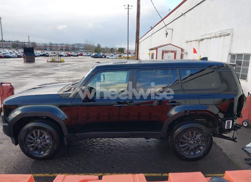 Photo 15 of 2024 Toyota Land CRUISER (VIN JTEABFAJ7RK015987)