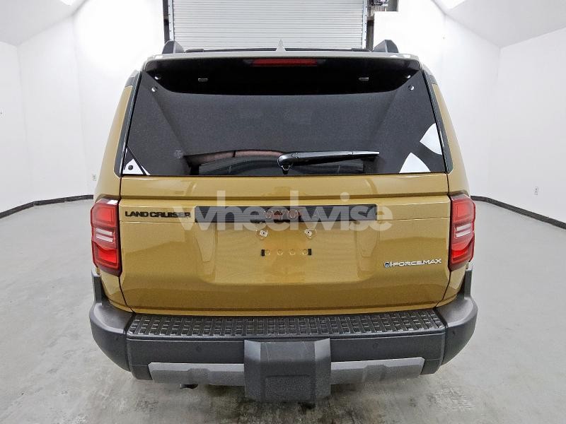 Photo 2 of 2025 TOYOTA LAND CRUISER BASE (VIN JTEABFAJ8SK025692)