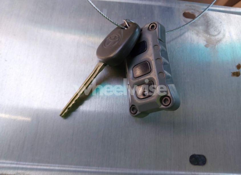 Photo 11 of 2003 Toyota 4runner SR5 SPORT V8 (VIN JTEBT14R130020157)