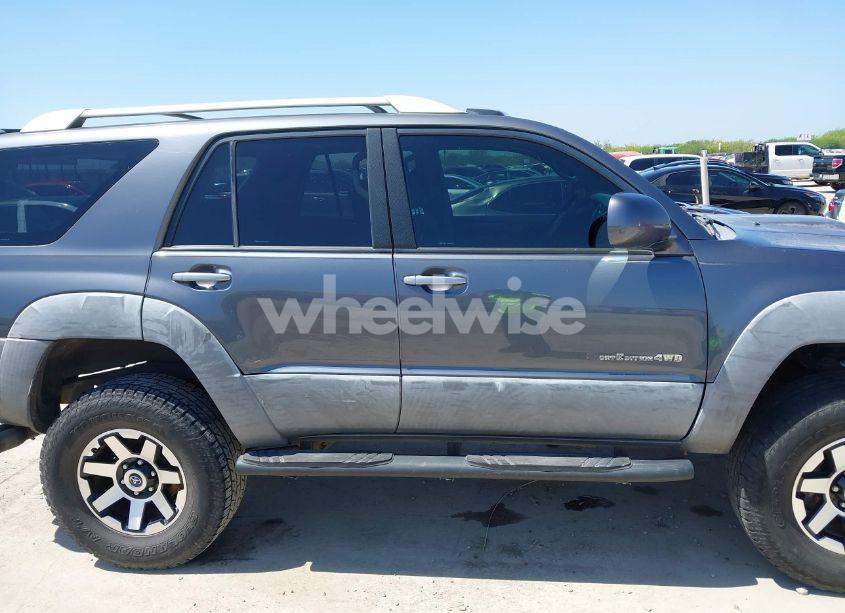 Photo 13 of 2003 Toyota 4runner SR5 SPORT V8 (VIN JTEBT14R130020157)