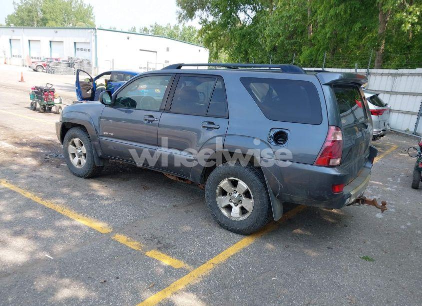 Photo 3 of 2004 Toyota 4runner SR5 V8 (VIN JTEBT14R240031458)