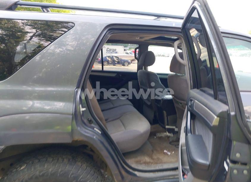 Photo 8 of 2004 Toyota 4runner SR5 V8 (VIN JTEBT14R240031458)