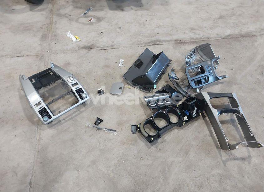 Photo 11 of 2005 Toyota 4runner SR5 V8 (VIN JTEBT14R250054868)