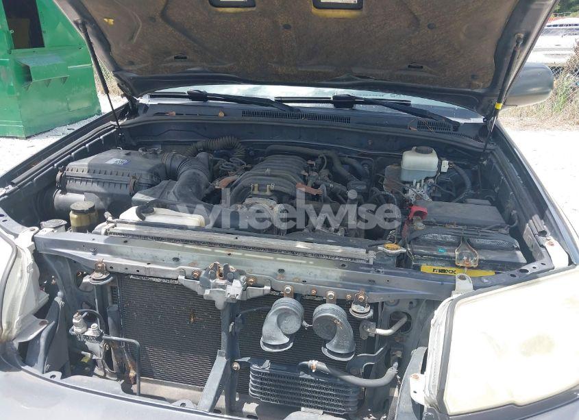 Photo 10 of 2006 Toyota 4runner SR5 V8 (VIN JTEBT14R360059675)