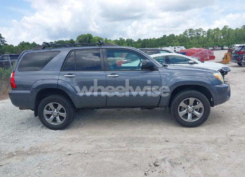 Photo 13 of 2006 Toyota 4runner SR5 V8 (VIN JTEBT14R360059675)